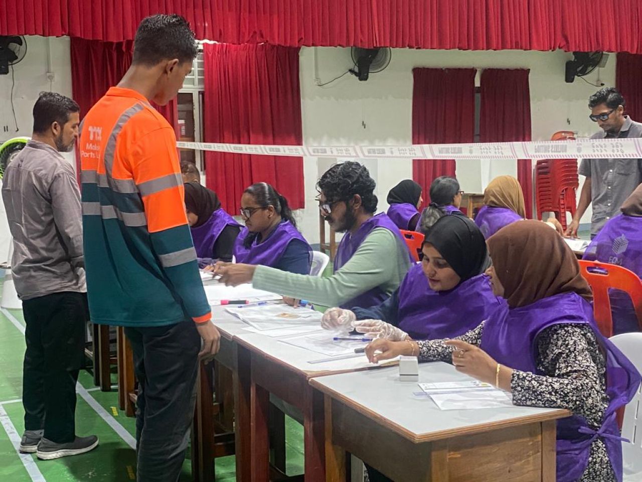 ރައީސް2023: ދެވަނަ ބުރުގެ ވޯޓުލުން ކުރިއަށް