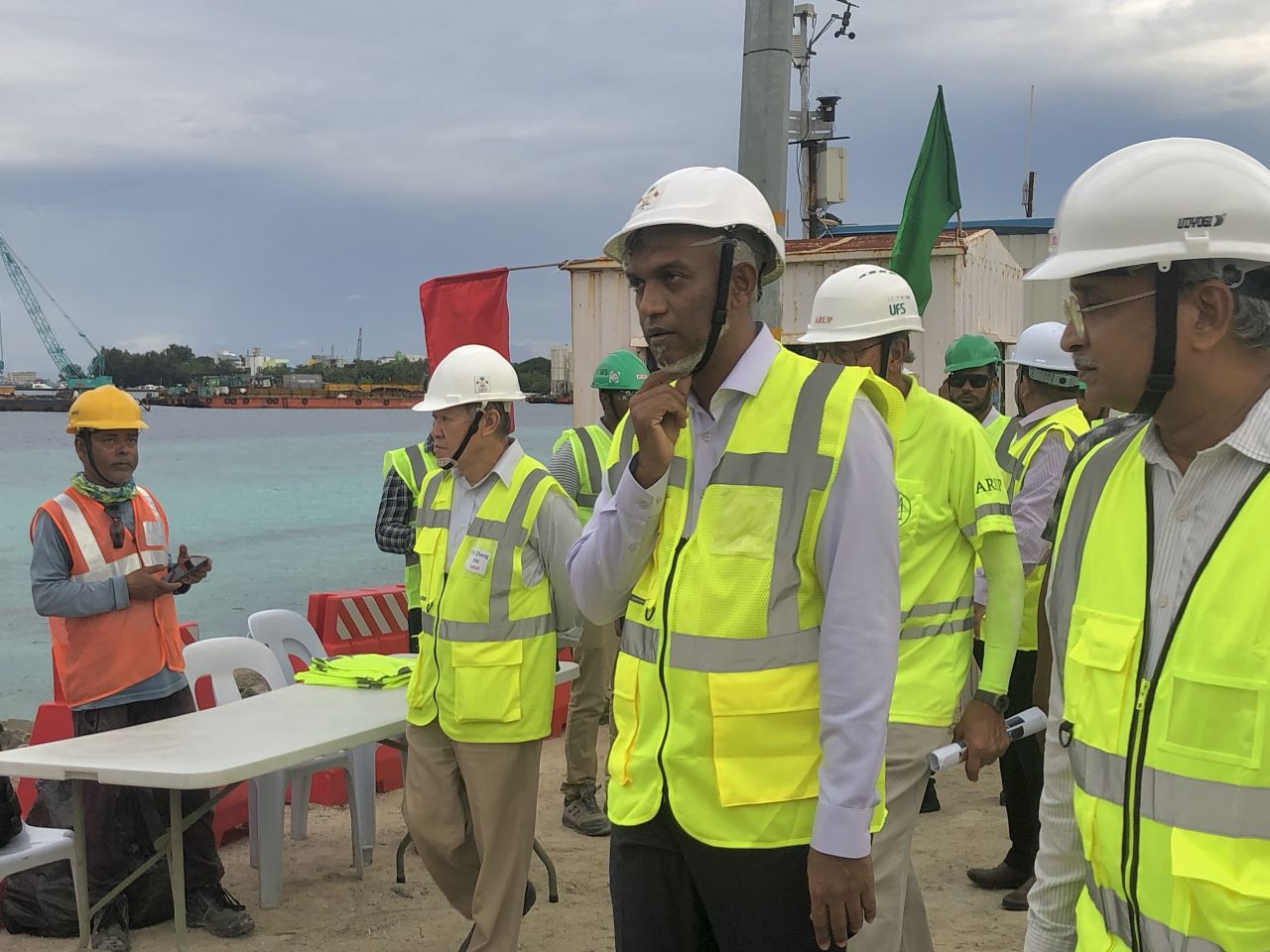 ތިލަމާލެ ބްރިޖުގެ މަސައްކަތް ރައީސް މުއިއްޒު ބައްލަވާލެއްވުން