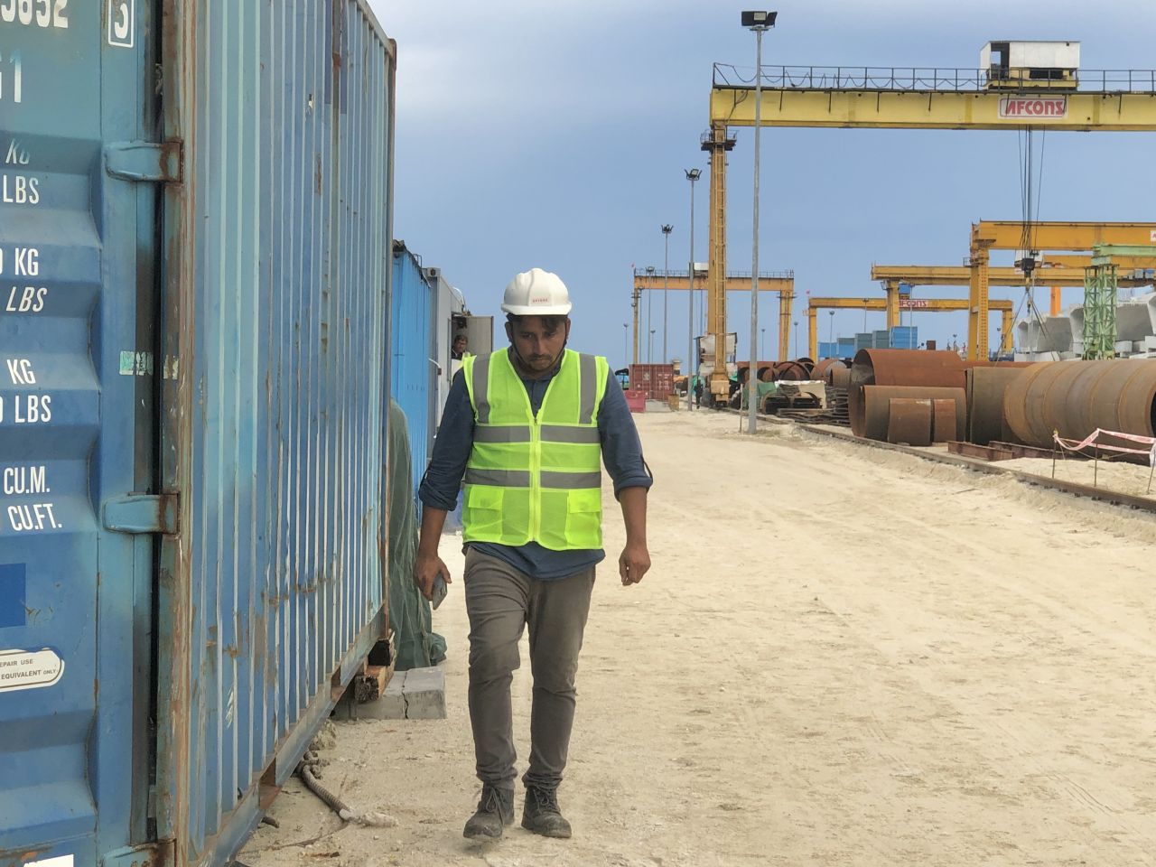 ތިލަމާލެ ބްރިޖުގެ މަސައްކަތް ރައީސް މުއިއްޒު ބައްލަވާލެއްވުން