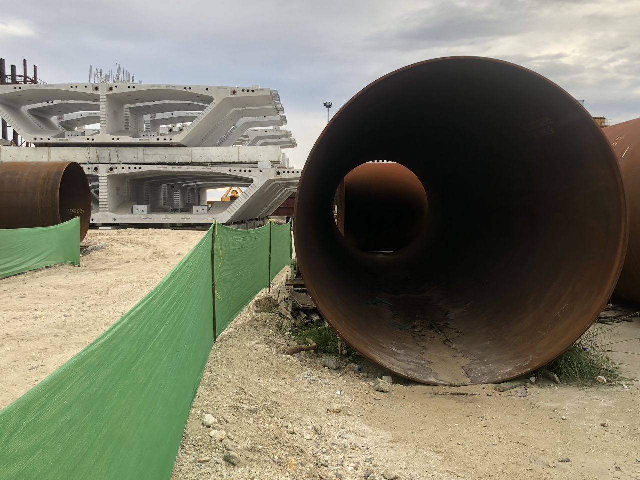 ތިލަމާލެ ބްރިޖުގެ މަސައްކަތް ރައީސް މުއިއްޒު ބައްލަވާލެއްވުން