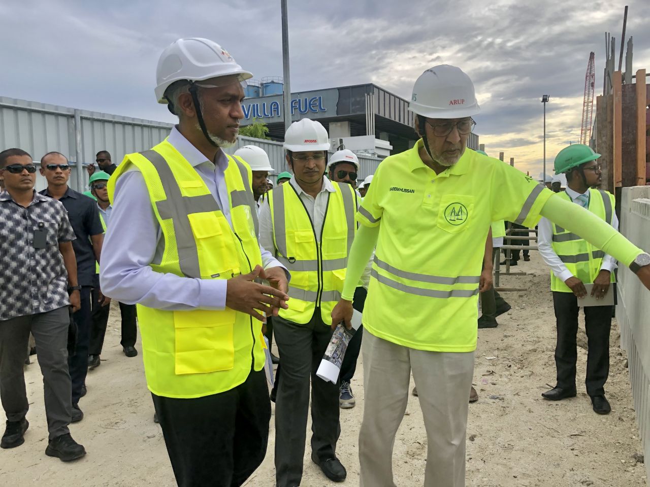 ތިލަމާލެ ބްރިޖުގެ މަސައްކަތް ރައީސް މުއިއްޒު ބައްލަވާލެއްވުން