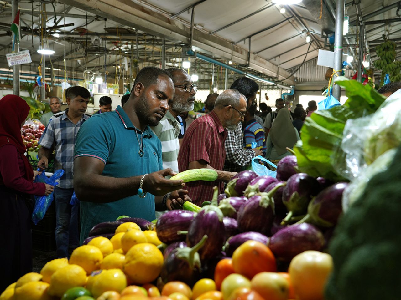 ލޯކަލް މާރުކޭޓު