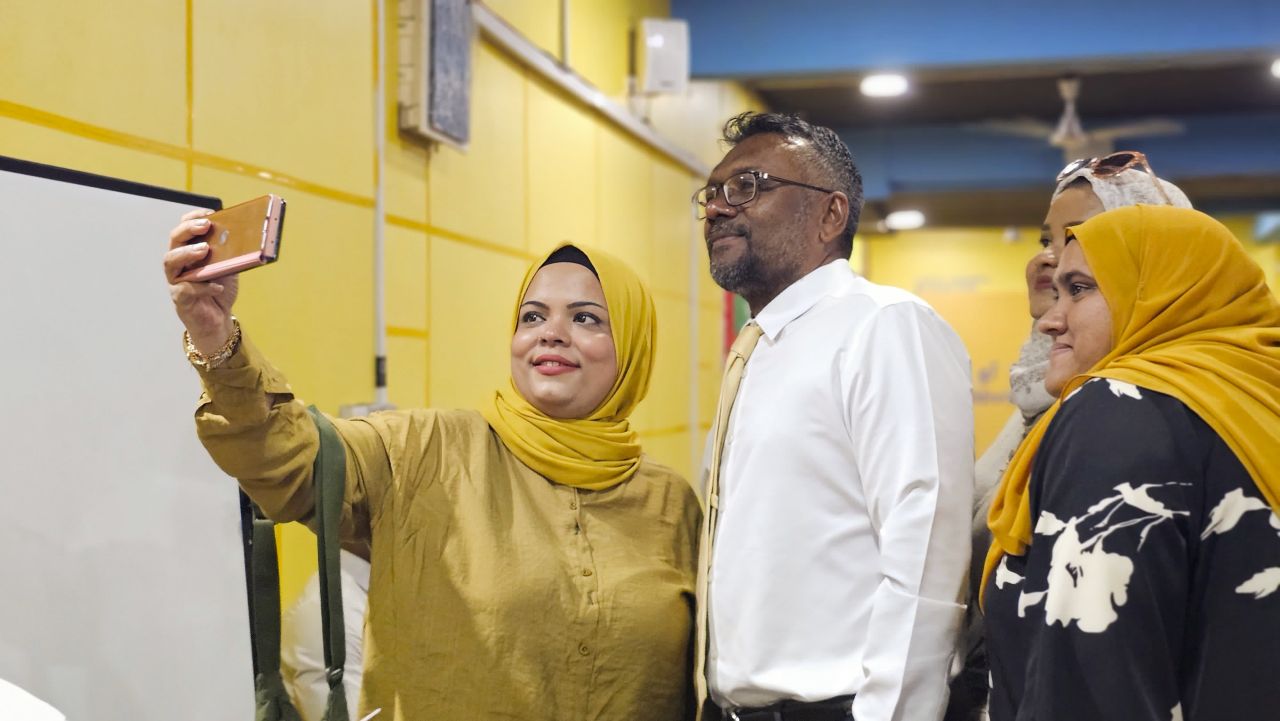 އެމްޑީޕީގެ 20 ވަނަ އަހަރީ ދުވަސް ފާހަގަކުރުމުގެ ގޮތުން ދިދަ ނެގުން