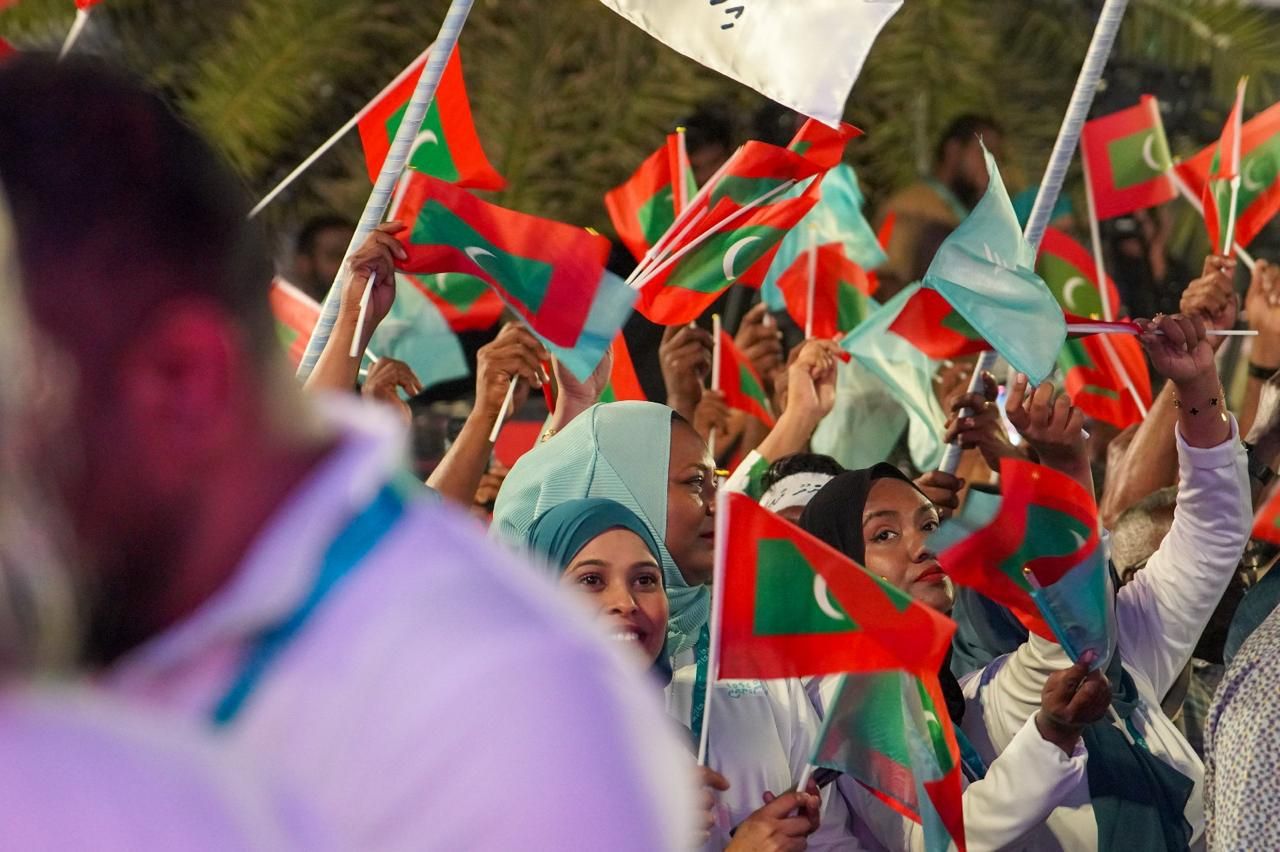 ޕީއެންސީން އާޓިފިޝަލް ބީޗުގައި ބޭއްވި 