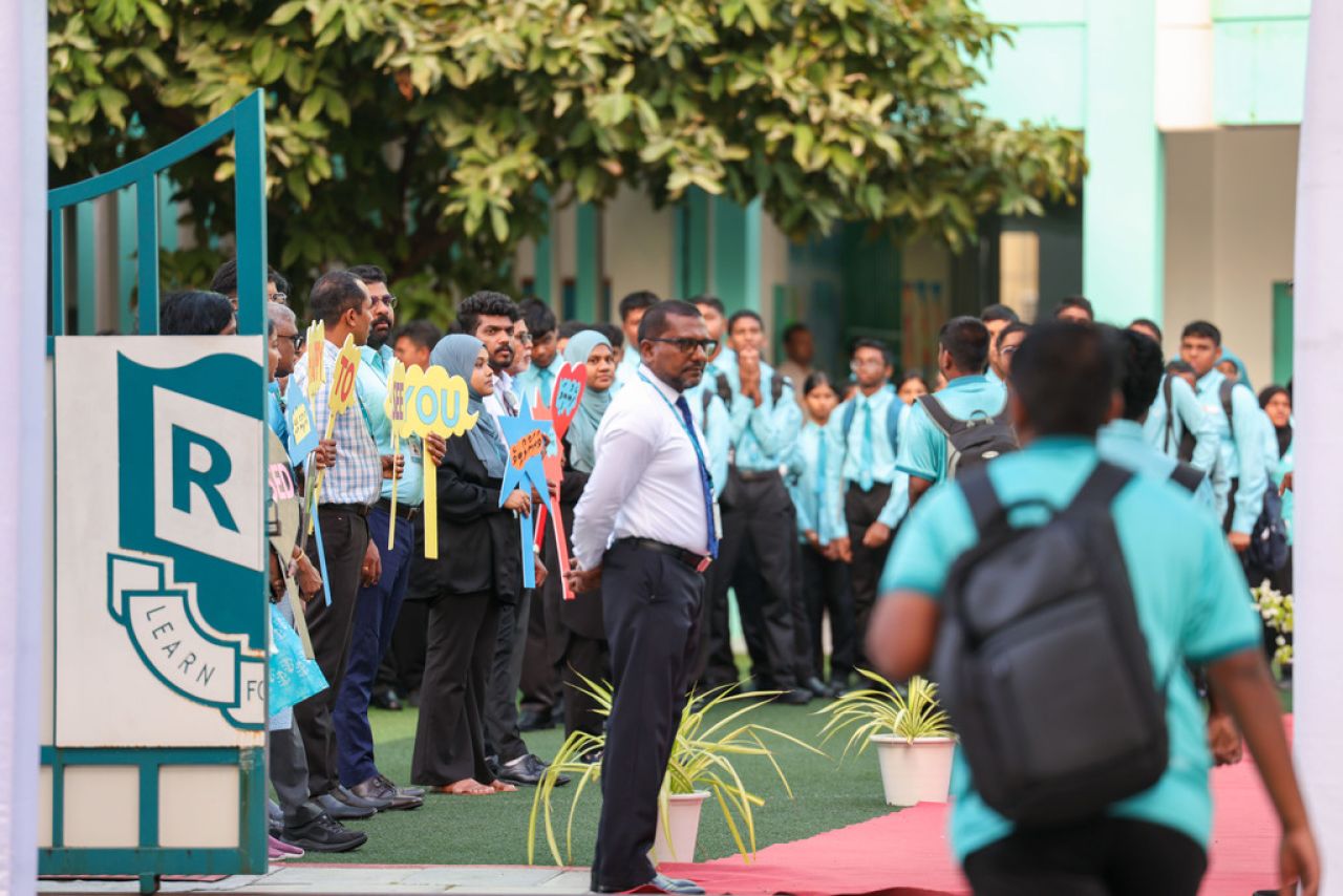 ދިރާސީ އާ އަހަރުގެ ފެށުން: ސްކޫލް ދަރިވަރުންނަށް މަރުހަބާ!