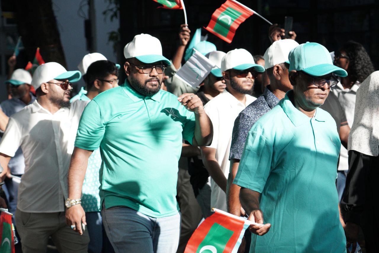 ޕީއެންސީގެ ބިޔަ ލަޝްކަރާއެކު ލޯކަލް ކައުންސިލް އިންތިހާބުގެ ކެމްޕެއިން ނިންމާލައިފި 