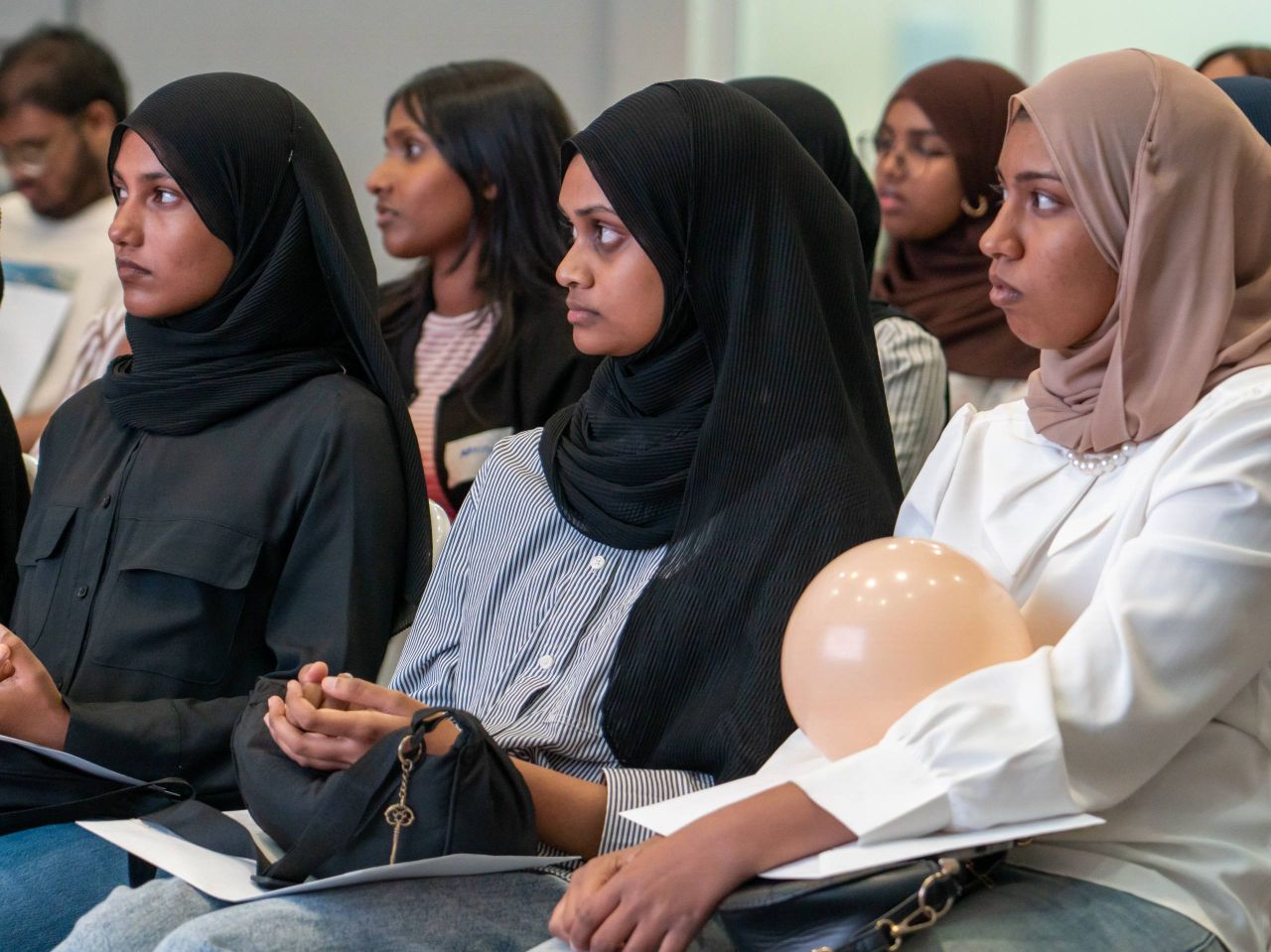 މަސައްކަތުގެ މާހައުލަށް އަލަށް ނިކުންނަ ޒުވާނުންނަށް ބޭއްވި ސްކިލްއަޕް ޔޫތް ޕްރޮގްރާމް