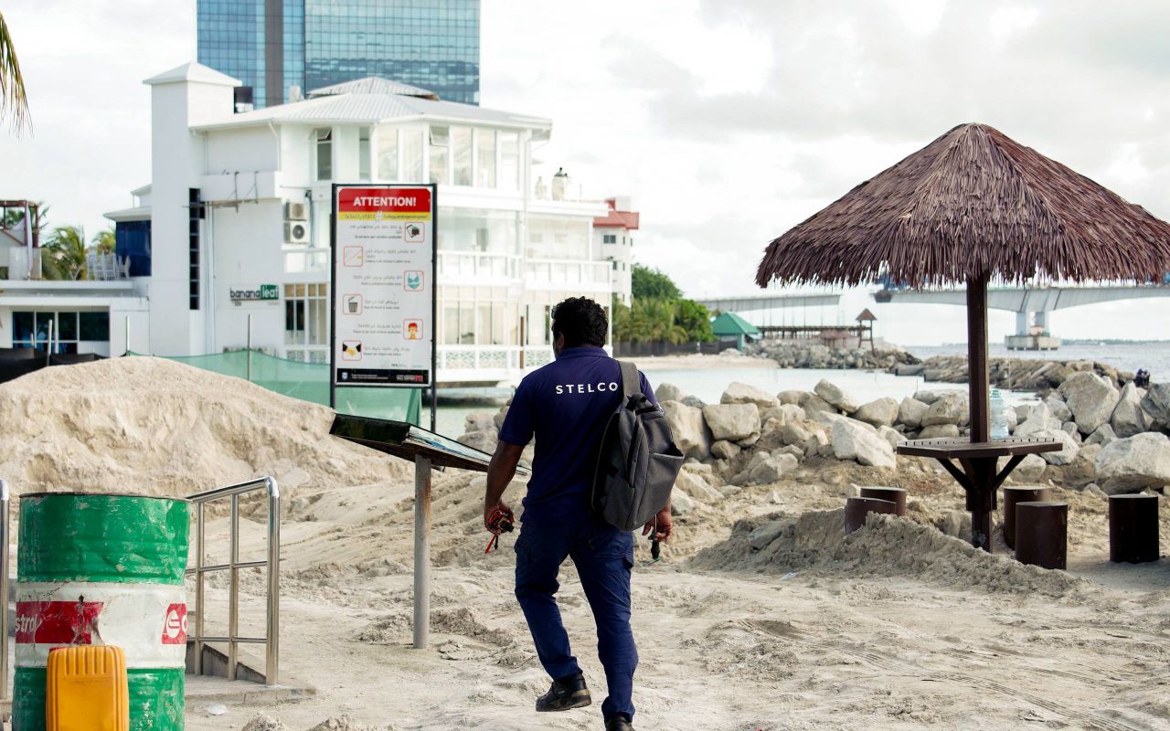 ރަސްފަންނު މަރާމާތު ކުރުމުގެ މަސައްކަތް ބާރު ދުވެލީގައި
