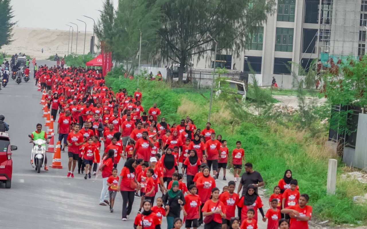 ބީއެމްއެލް ވާއު ކިޑްޒް ރަން: 1،000 އަށްވުރެ ގިނަ ކުދިން ބައިވެރިވި
