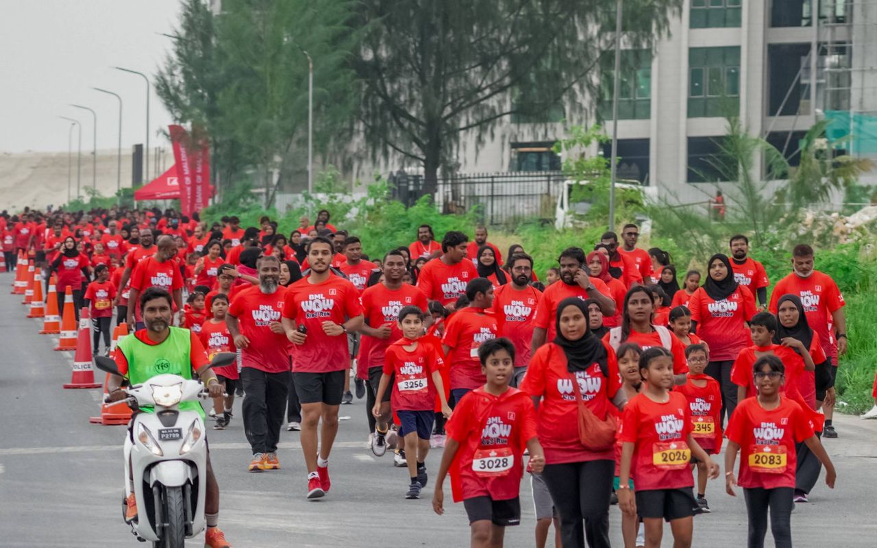 ބީއެމްއެލް ވާއު ކިޑްޒް ރަން: 1،000 އަށްވުރެ ގިނަ ކުދިން ބައިވެރިވި