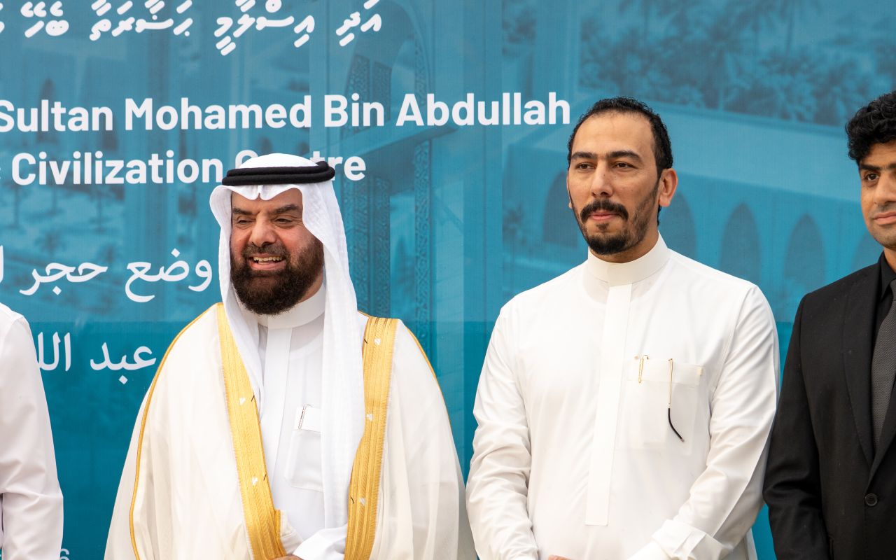 ރާއްޖޭގައި ބިނާ ކުރާ އެންމެ ބޮޑު މިސްކިތުގެ ބިންގާ އެޅުން