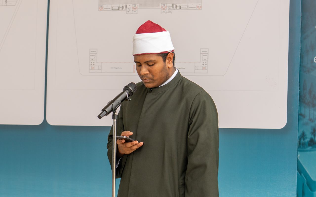 ރާއްޖޭގައި ބިނާ ކުރާ އެންމެ ބޮޑު މިސްކިތުގެ ބިންގާ އެޅުން