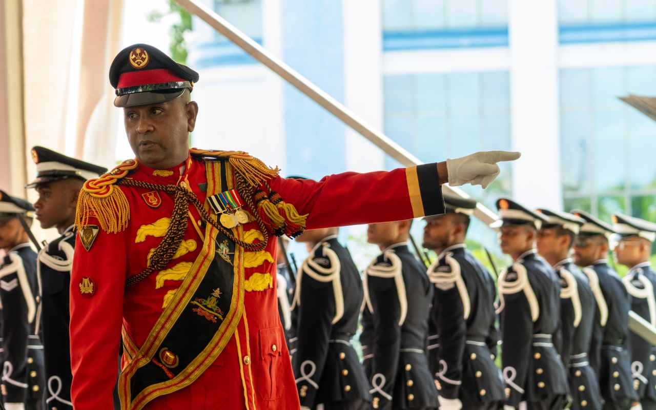 މެލޭޝިއާގެ ބޮޑުވަޒީރަށް ރަސްމީ އިއްޒަތުގައި މަރުޙަބާ ދެންނެވުން