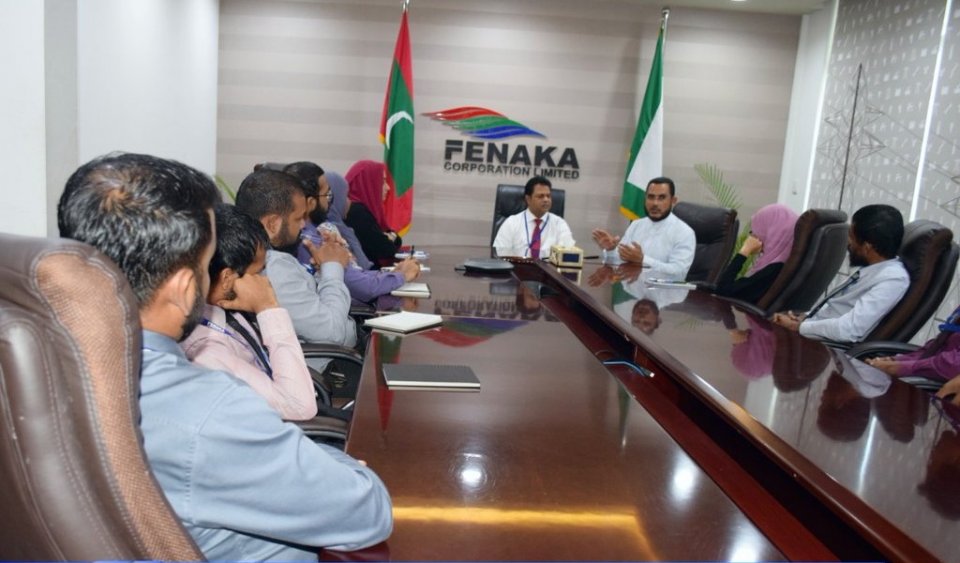 Fenaka in 53 muvazzafun vazeefaa in vaki kohfaivaane: Ahmed