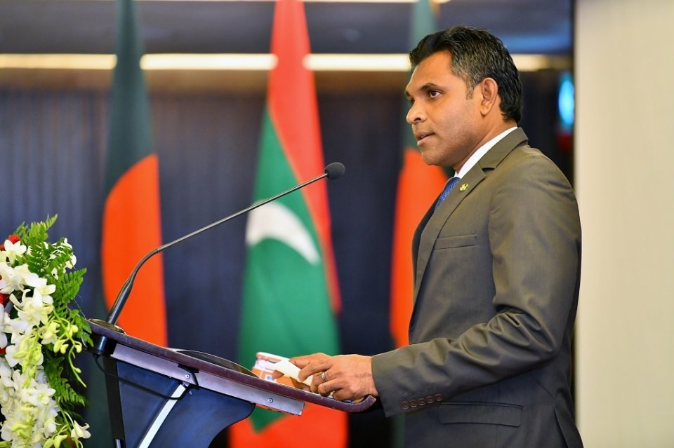 Dhivehi noosverinnaky keiyitheri baeh: Naibu raees