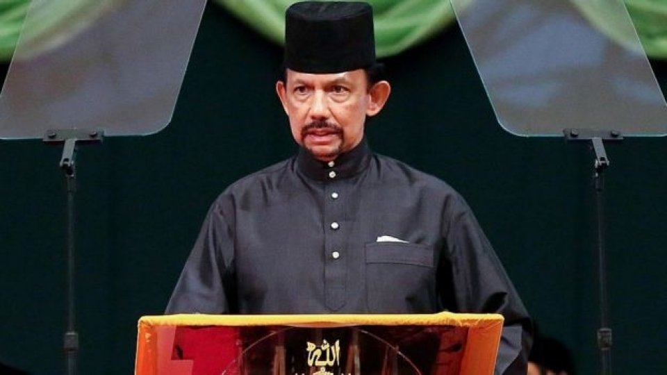 Brunei gai dhari vattalaa meehunge gaigai hadhujahanee  