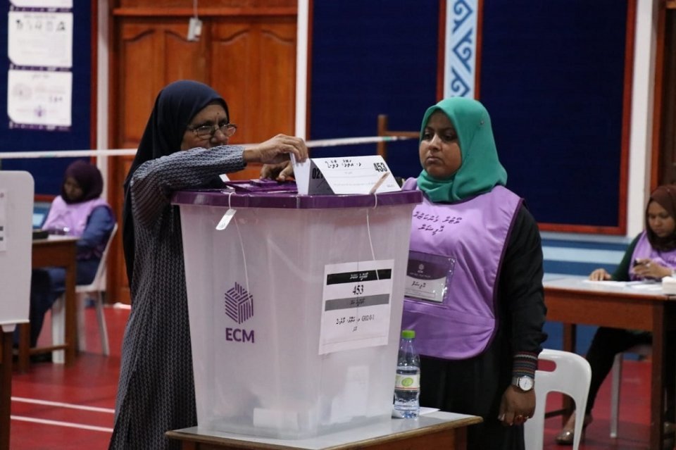 8 rashehge WDC ge bi-election ge vote lun kuriah dhanee