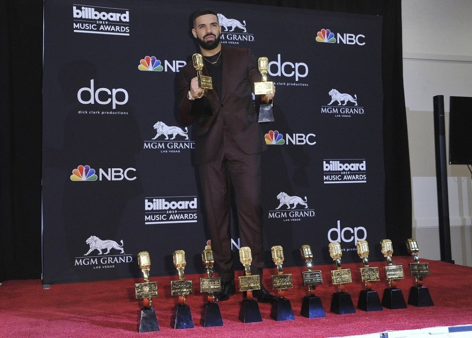 Billboard ehkoh Drake ah 