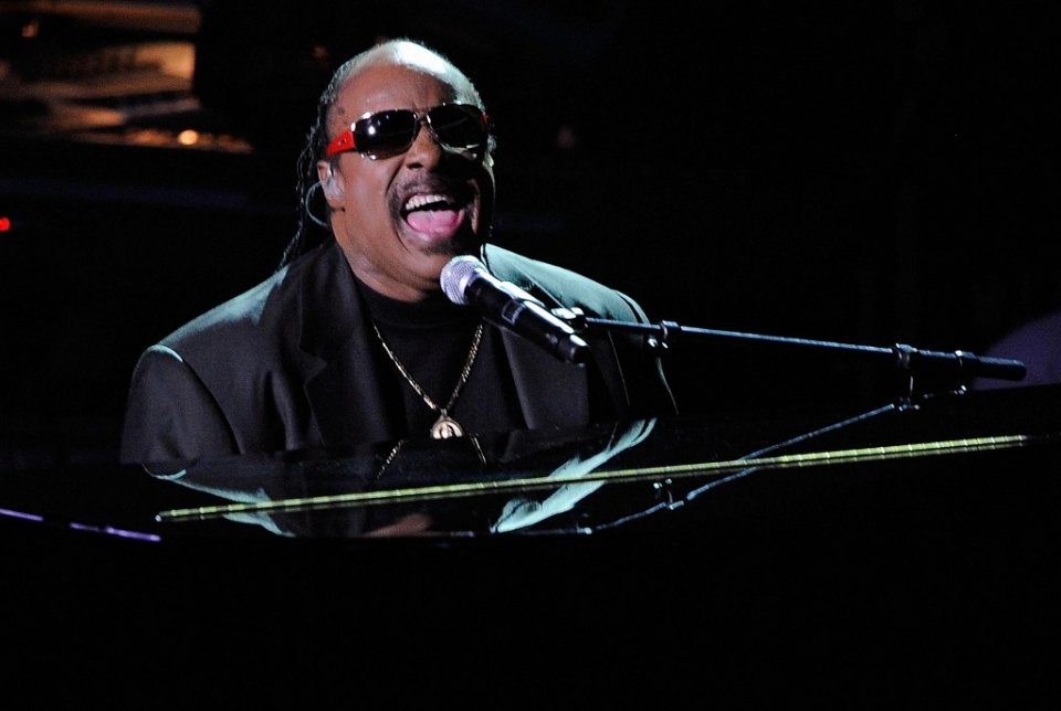 Stevie Wonder ge kidney transplant operation kuranee