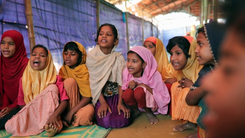 Rohingya refugeenaieku Cox Baazarugai 