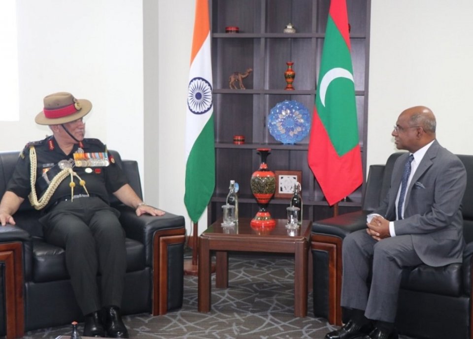 India ge Army Chief raajeyge Foreign minister aa bahdhalu kuravvaifi