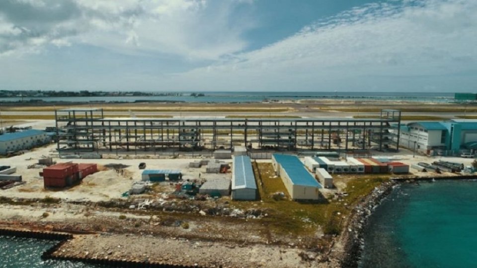 Airport gai hadhamundhaa imaaraatahklun meehaku vehtti aniyaa vehjje