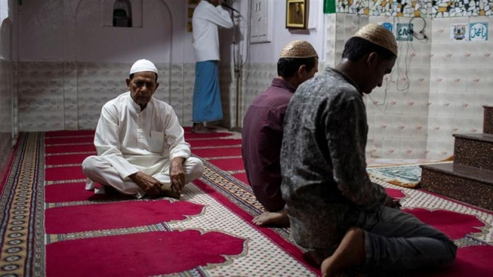 Babari Miskithuge Hukum: Nafrathu ufedhi bayaku hayyarukoffi 