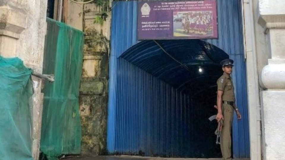 Switzerland inn Lanka Safeeru haazirukoh rulhiverikan faalhukoffi 