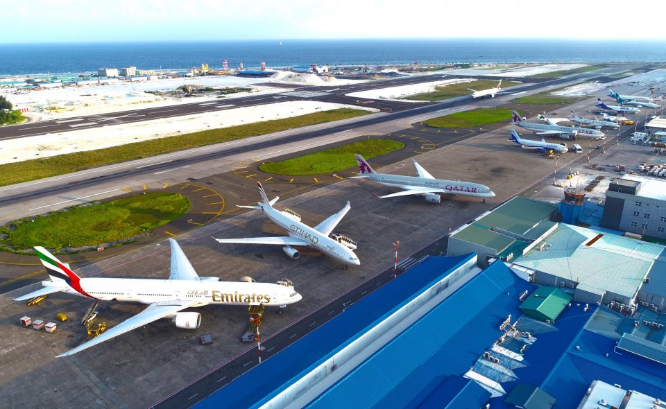 Runway maraamathu kurumah vaguthu kolhakah VIA bandhu koffi