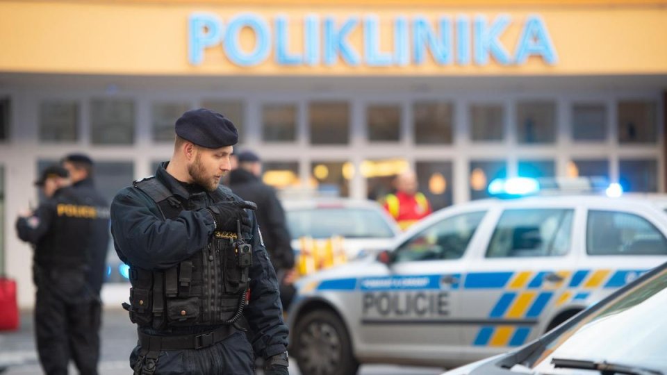 Czech hospitalah hamaladhin meehaa maruvi ammila ah 