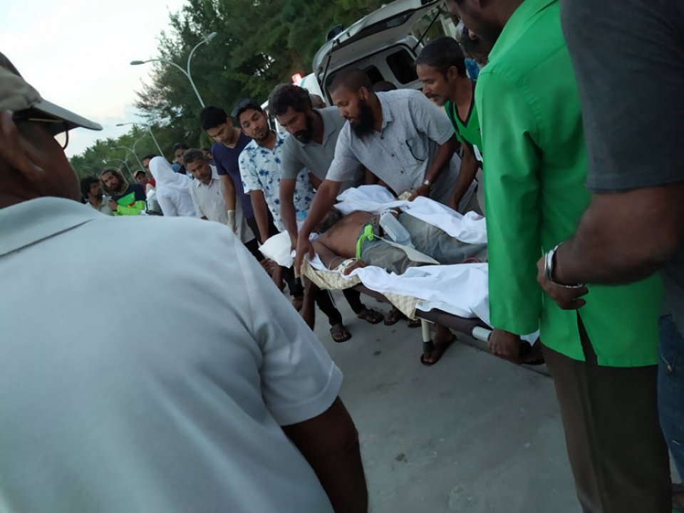 Vaikaradhoo in accident vi meehaa ithuru faruva ah male gennanee:Kulhudhoofushi Hospital