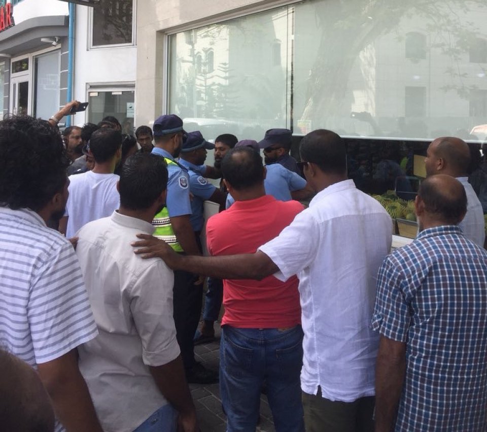 Male magumatheegai huri annhenehge gayah kulhujehi 34 aharuge firihenaku hayyarukoffi