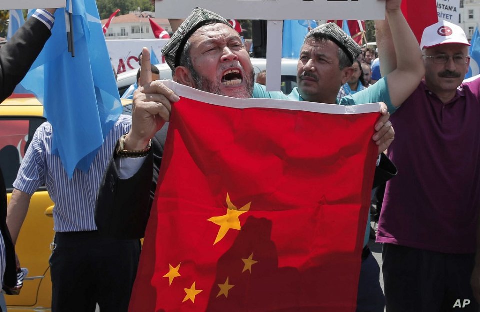 COVID-19: Uighur Muslimunn gina Urumqi ge flight thah huttalaifi 