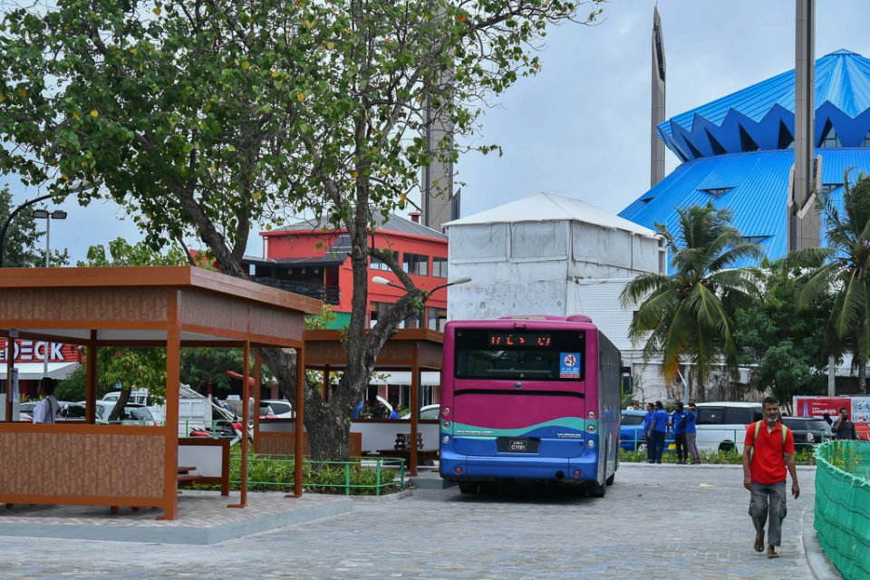 Meege 6 aharu kurin hingi accident eh gai, Ukrain anhenaku maruvi massalaige isthiunaaf high court gai fashaifi