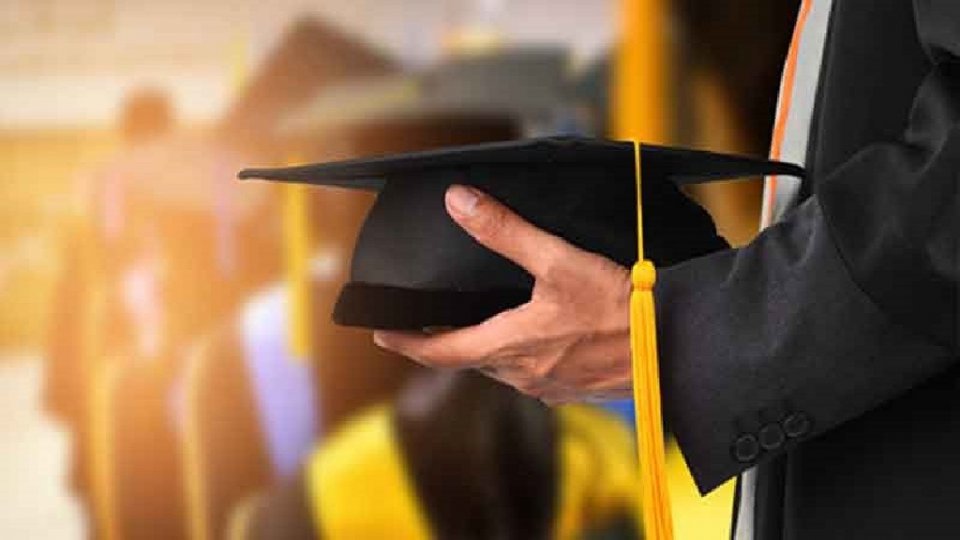Higher education in dhey scholarship gai baiverivumuge furusathu hulhuvaalaifi