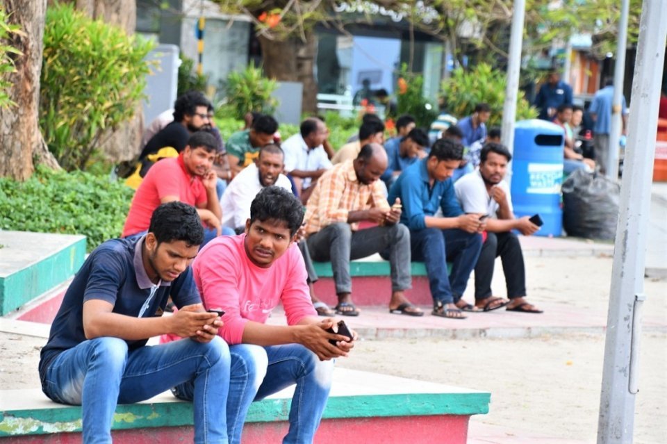 Maldives temporarily bans Bangladesh arrivals