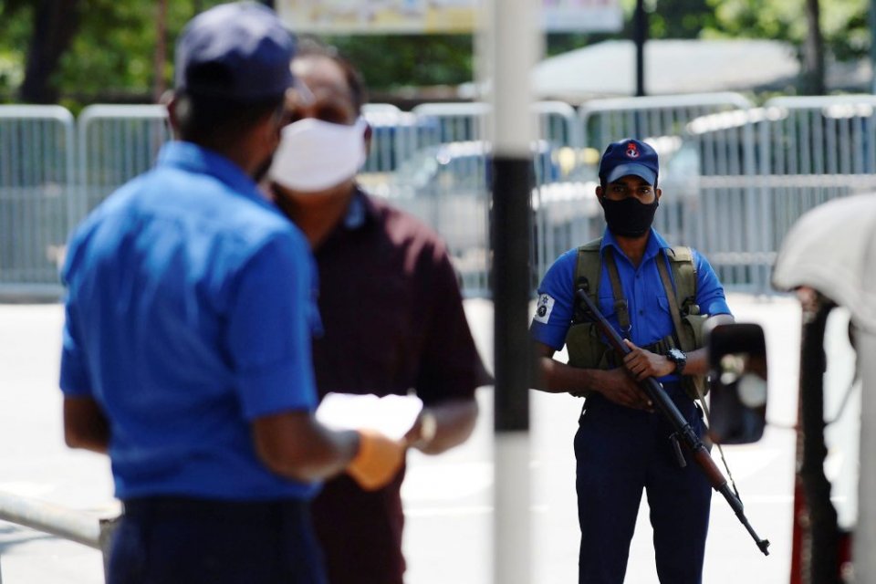 Lanka: Quarantine curfew iulaan koh, mashooru Nugegoda baazaar bandhu koffi 