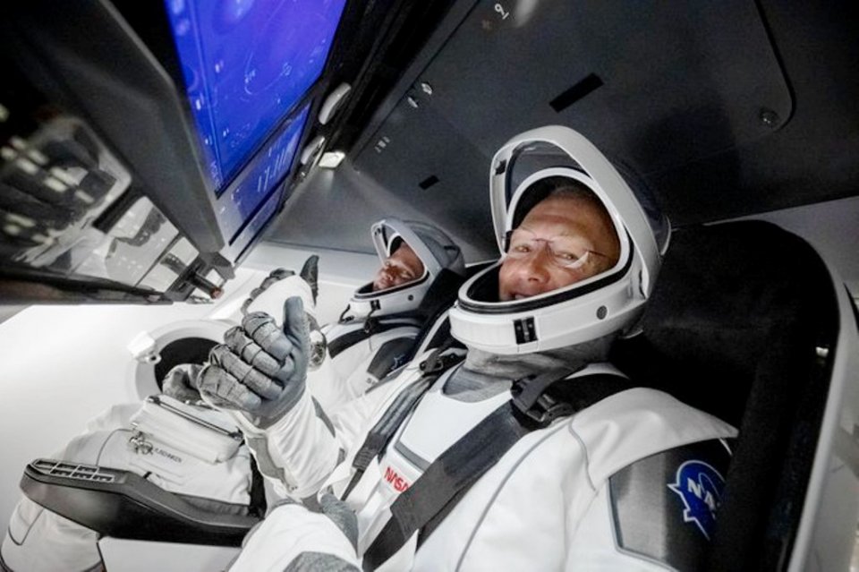 NASA astronautun ge thaareekhee javvi dhathuru fashaifi