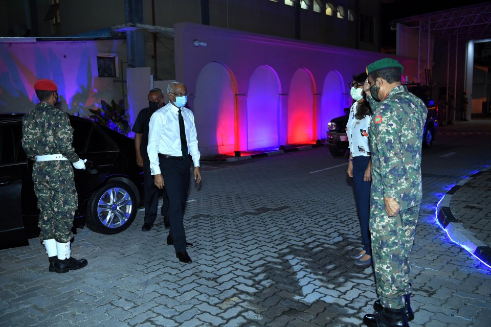 Raeesuljumhooriyya Dhivehi Sifainnaa bahdhalu kurehvun