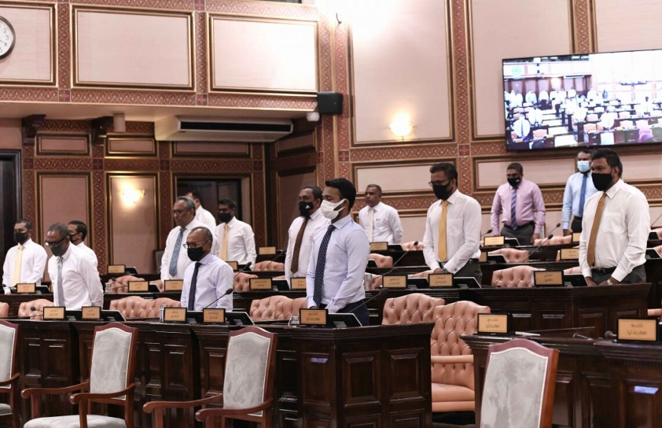19th Parliament ends its 2nd term of 2020, goes on recess