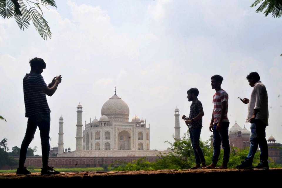 India COVID: lui dhinumu ge therein, Taj Mahal vess alun hulhuvanee!