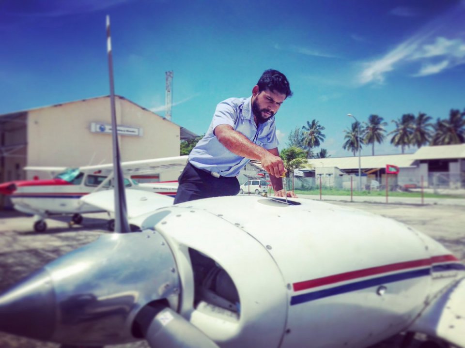 Addu Flying school in ithuru 15 dharivaraku vaki koffi