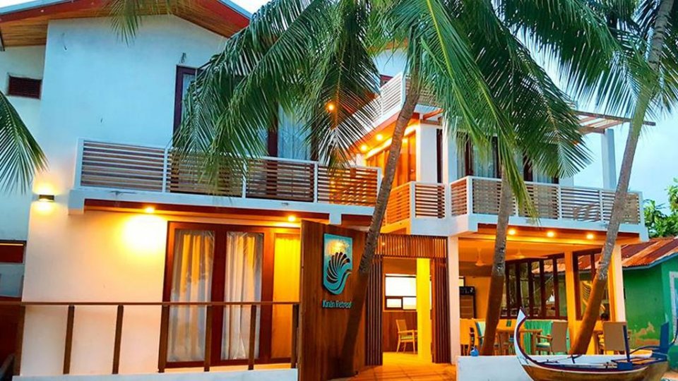 Maadhama hulhuvan huhdha dheefai vanee 2 Atoll in 16 guest house ah: Tourism Ministry 