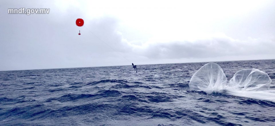 MNDF retrieves another Google Balloon from Maldivian waters