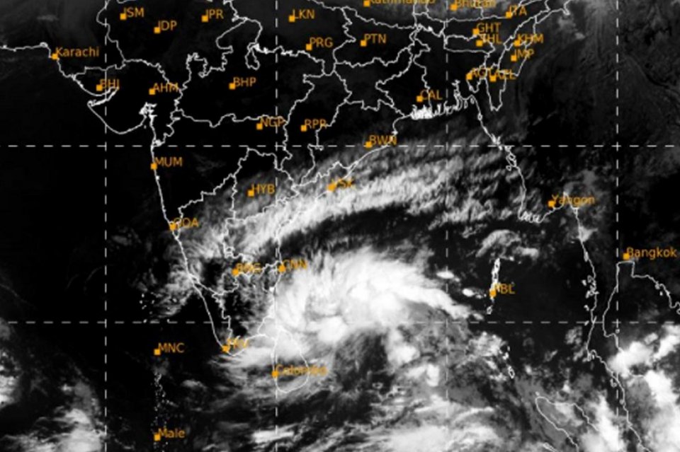 Typhoon Nivar: India ah miadhu gadhayah vissara kuran fashaane