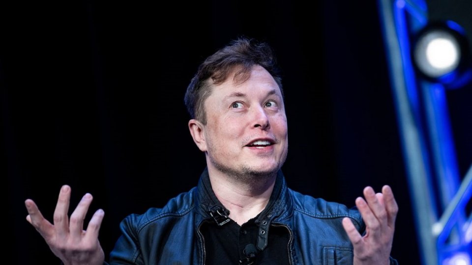 Musk ge Starlink inn Ukraine ah internet khidhumai dheyn fashaifi