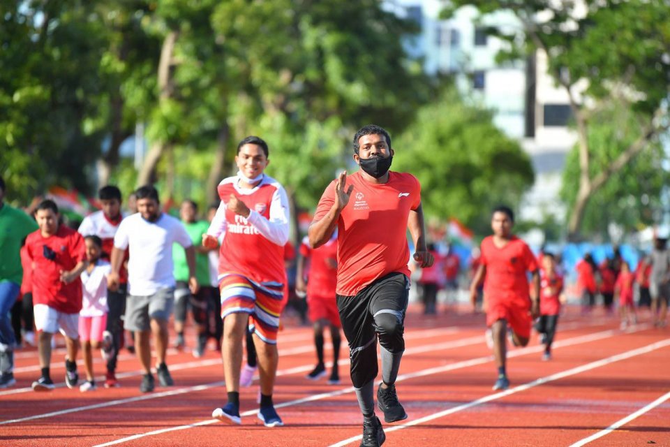 Ekuveni track hulhuvaifi, mihaaru dhuvan dheveyne