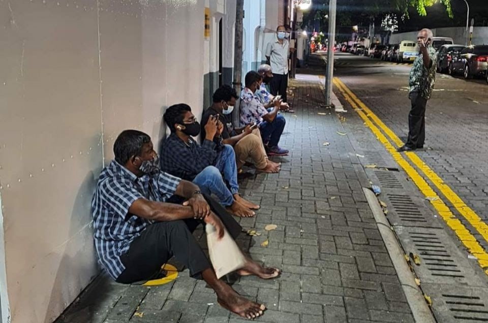 Visa hoadhan gulhaane hotline eh high commission hadhaifi