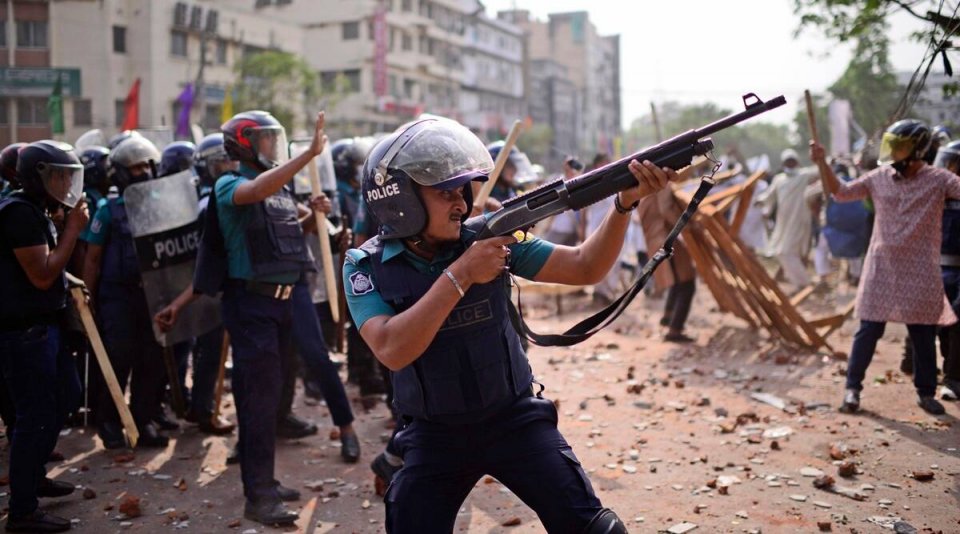 Bangladesh: Modi aa dhekolhu muzahara thakugai bayaku maralaifi
