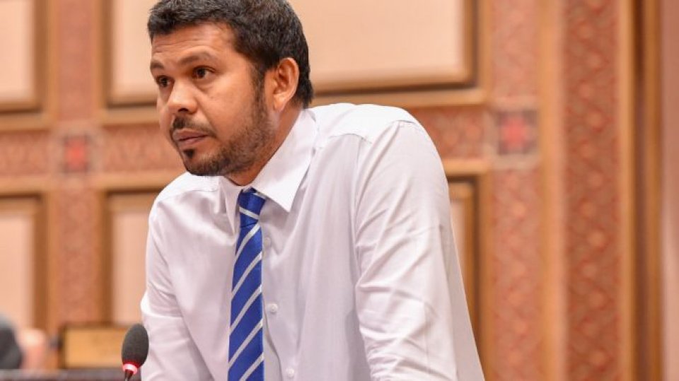 Nasheed ah hamalaa dhinumun MDP ge baeh memberun heesamaasa kuri: Wadde